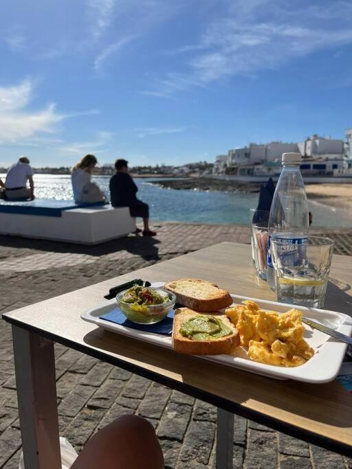 Gilda: Beautiful Spacious Apartment. Seaview From Rooftop Terrace Corralejo Zewnętrze zdjęcie